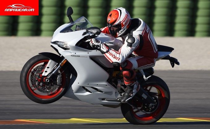 Ắc quy xe Mô tô Ducati Superbike 959 đến 1299  BinhAcQuyNet