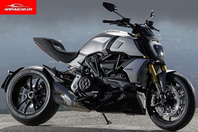 Ducati Diavel chi tiết về giá thành và thông số kỹ thuật