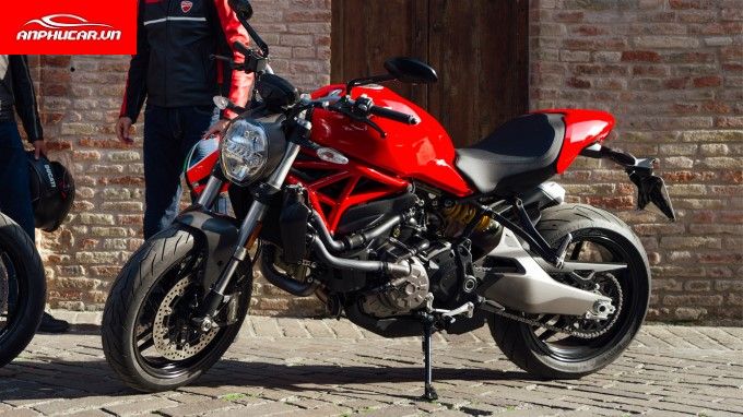 Naked Bike Ducati Monster 821