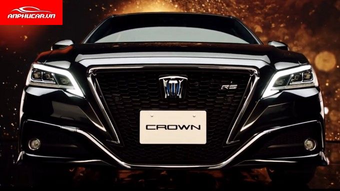 Bán xe chủ tịch Toyota Crown chạy gần 20 năm chủ xe tuyên bố Tài khoản  có 900 củ hẵng nói chuyện